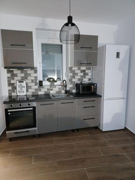 Petite Suite With Backyard. Mytilíni Dış mekan fotoğraf