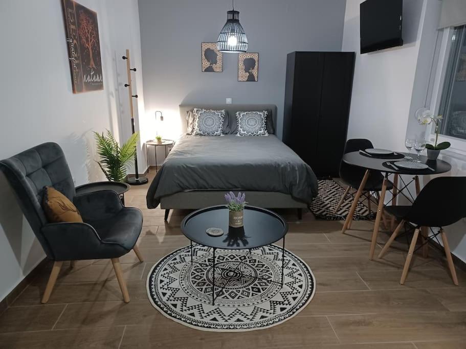 Petite Suite With Backyard. Mytilíni Dış mekan fotoğraf